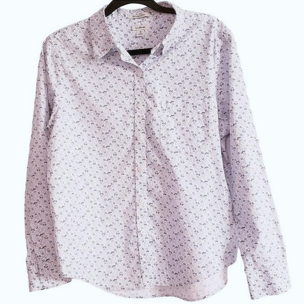 L.L.‎ BEAN Button Down shirt size Medium blue floral print